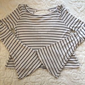 Hollister Women’s Bell-sleeve long top